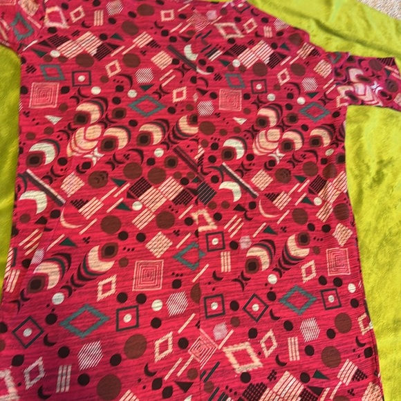 LuLaRoe Irma High Low NWT Multi Geo Shape Pink Teal Cream Black Brown Sz XXS - Picture 7 of 7